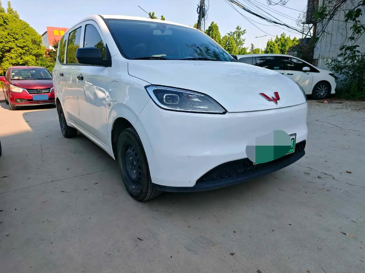 2024 WuLing HongGuang New Energy BEV 32.6KWH,autocango,china used car exporter,china ev exporter,chinese used car exporter,chinese used ev exporter
