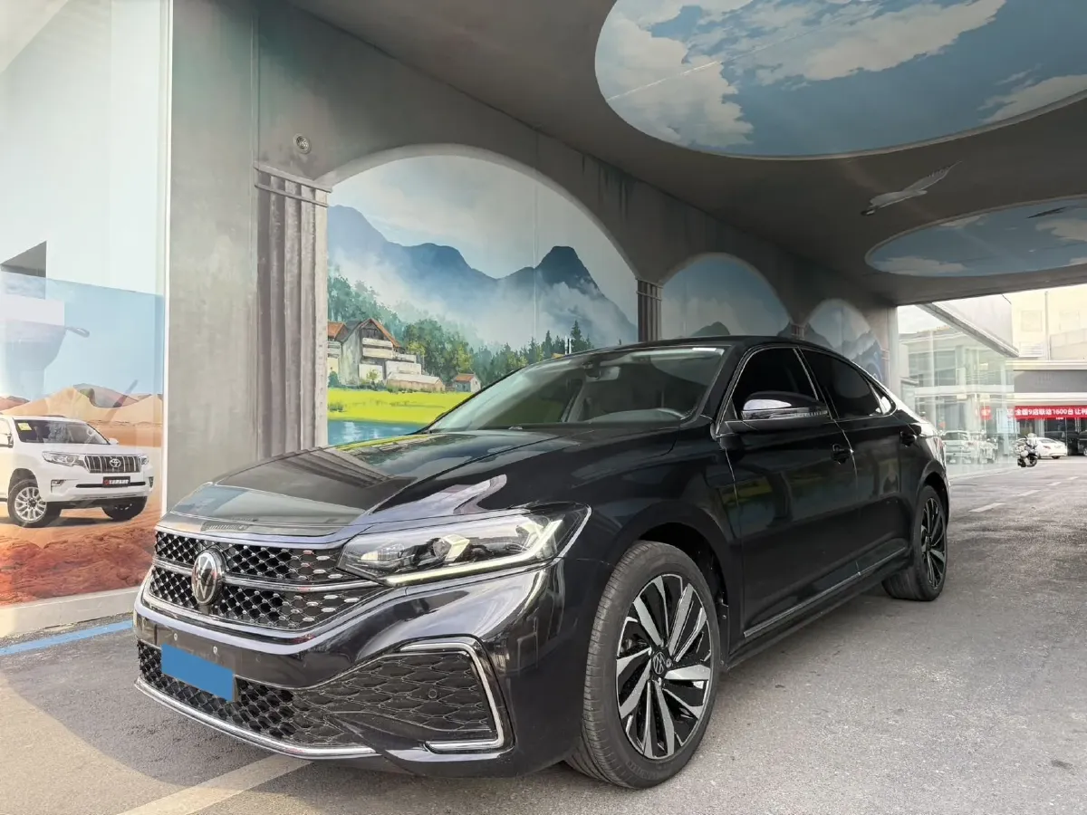2023 Volkswagen Passat 2.0T 186HP L4 7DCT,autocango,china used car exporter,china ev exporter,chinese used car exporter,chinese used ev exporter