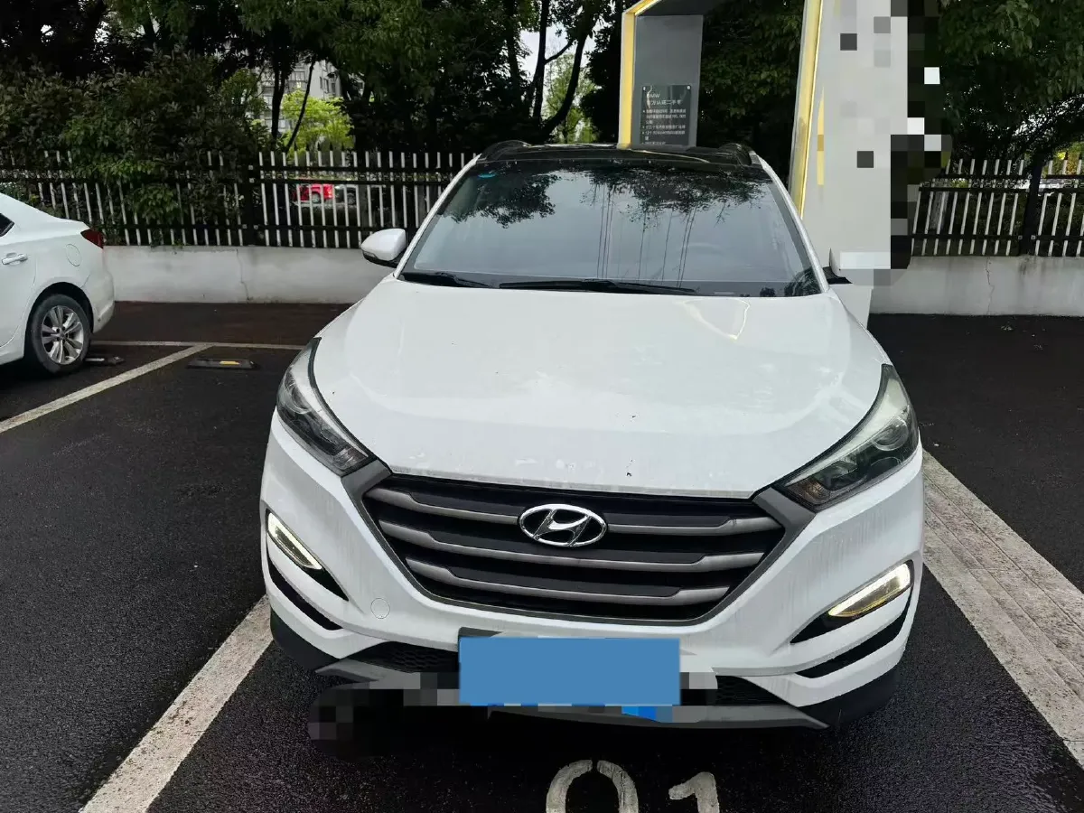 2018 Hyundai Tucson 1.6T 177HP L4 7DCT,autocango,china used car exporter,china ev exporter,chinese used car exporter,chinese used ev exporter