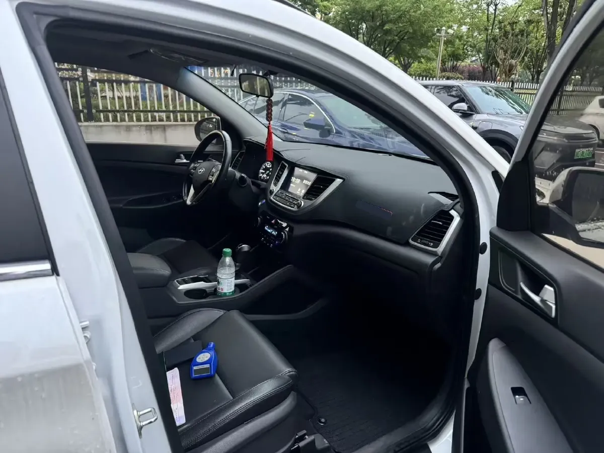 2018 Hyundai Tucson 1.6T 177HP L4 7DCT,autocango,china used car exporter,china ev exporter,chinese used car exporter,chinese used ev exporter