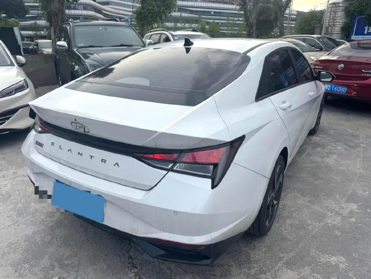 2022 Hyundai Elantra 1.5L 115HP L4 CVT,autocango,china used car exporter,china ev exporter,chinese used car exporter,chinese used ev exporter