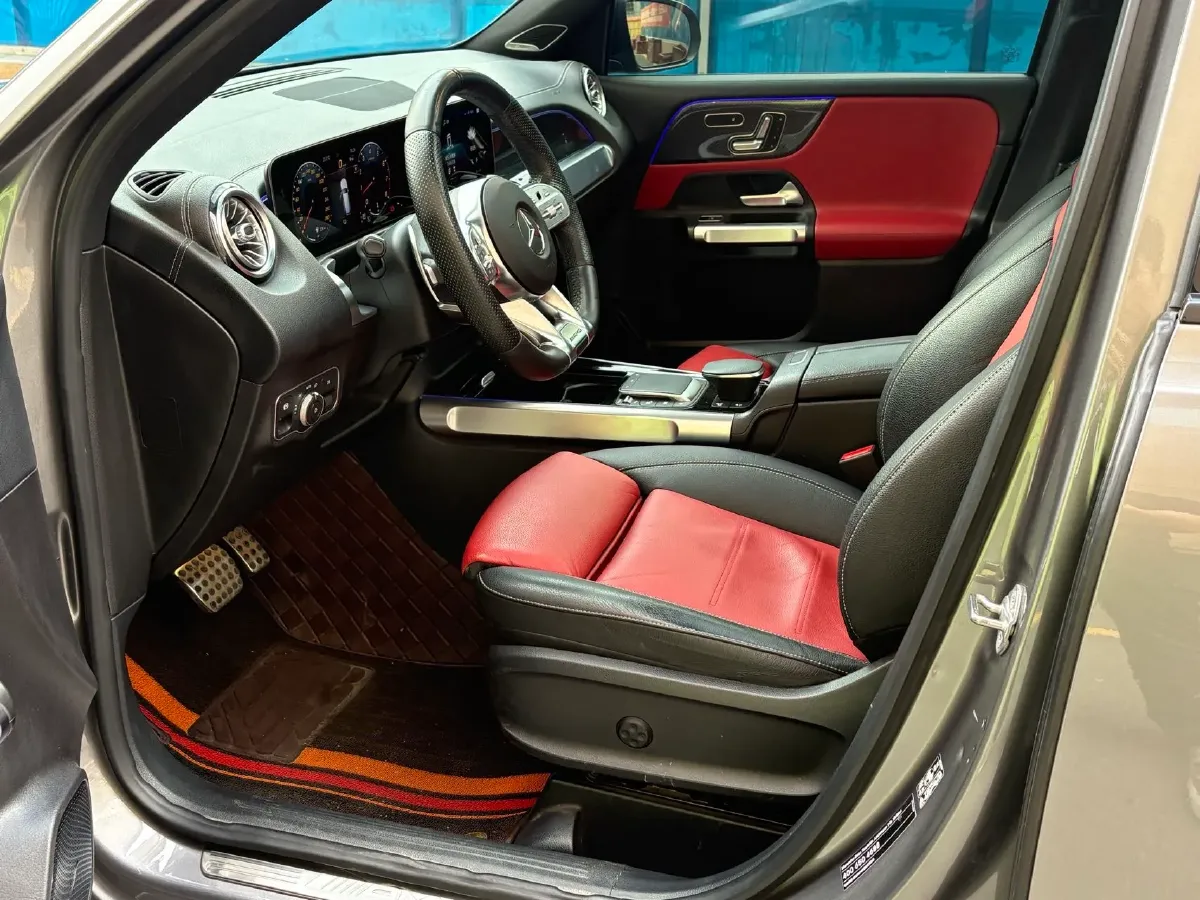 2021 Mercedes-Benz GLB AMG 2.0T 306HP L4 8DCT,autocango,china used car exporter,china ev exporter,chinese used car exporter,chinese used ev exporter