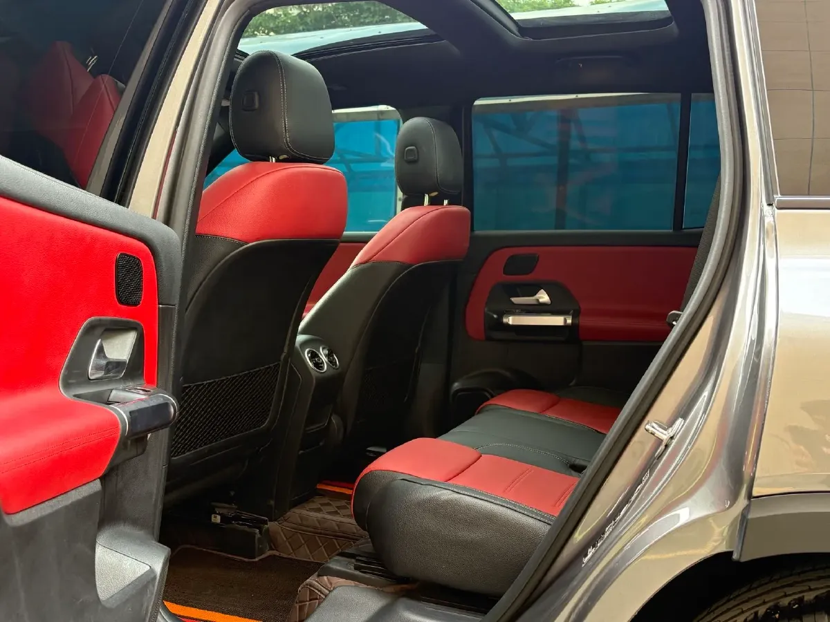 2021 Mercedes-Benz GLB AMG 2.0T 306HP L4 8DCT,autocango,china used car exporter,china ev exporter,chinese used car exporter,chinese used ev exporter