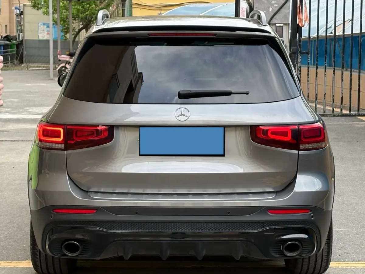 2021 Mercedes-Benz GLB AMG 2.0T 306HP L4 8DCT,autocango,china used car exporter,china ev exporter,chinese used car exporter,chinese used ev exporter