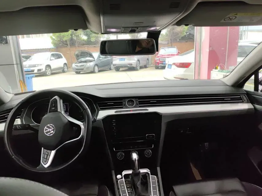 2020 Volkswagen Magotan 1.4T 150HP L4 7DCT,autocango,china used car exporter,china ev exporter,chinese used car exporter,chinese used ev exporter