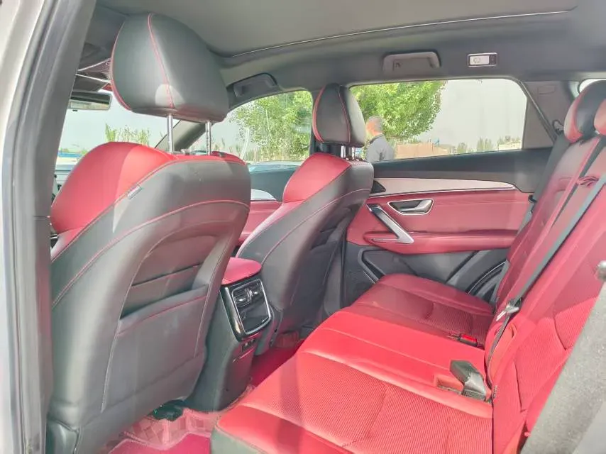 2021 Jetour X70 Plus 1.6T 197HP L4 7DCT,autocango,china used car exporter,china ev exporter,chinese used car exporter,chinese used ev exporter