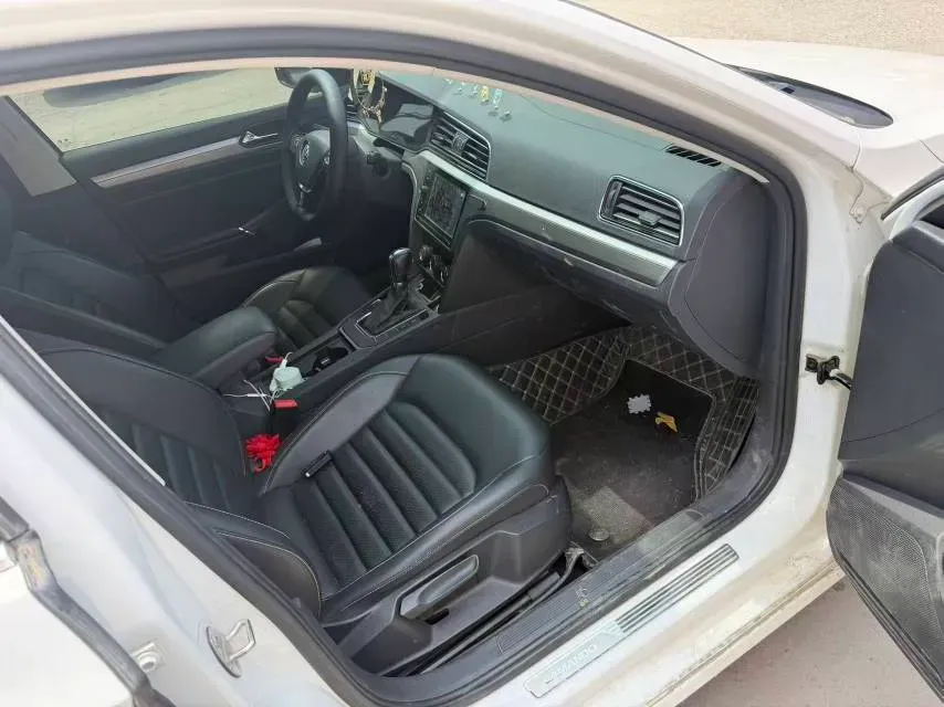 2019 Volkswagen Passat 1.4T 150HP L4 7DCT,autocango,china used car exporter,china ev exporter,chinese used car exporter,chinese used ev exporter