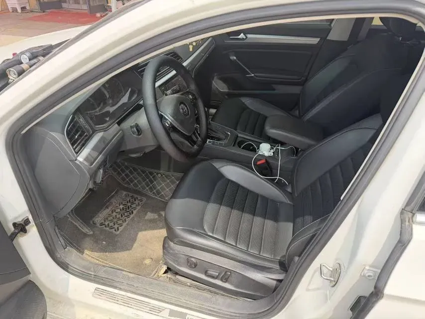 2019 Volkswagen Passat 1.4T 150HP L4 7DCT,autocango,china used car exporter,china ev exporter,chinese used car exporter,chinese used ev exporter