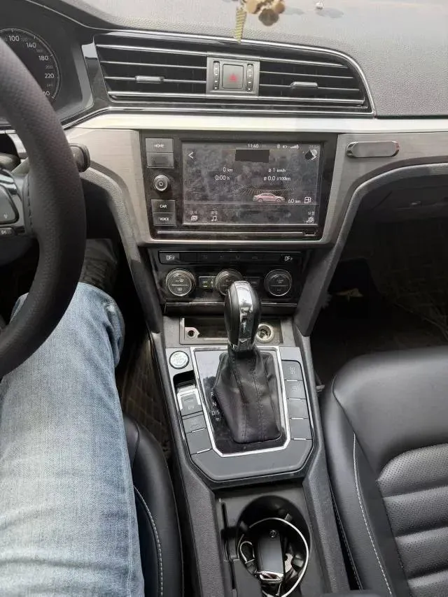 2019 Volkswagen Passat 1.4T 150HP L4 7DCT,autocango,china used car exporter,china ev exporter,chinese used car exporter,chinese used ev exporter