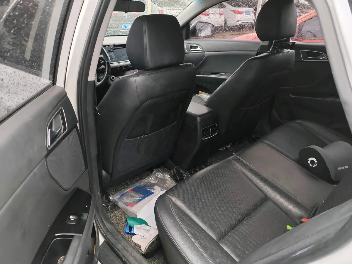 2017 Hyundai Mistra 1.8L 143HP L4 6AT,autocango,china used car exporter,china ev exporter,chinese used car exporter,chinese used ev exporter