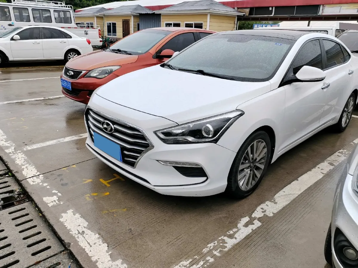 2017 Hyundai Mistra 1.8L 143HP L4 6AT,autocango,china used car exporter,china ev exporter,chinese used car exporter,chinese used ev exporter