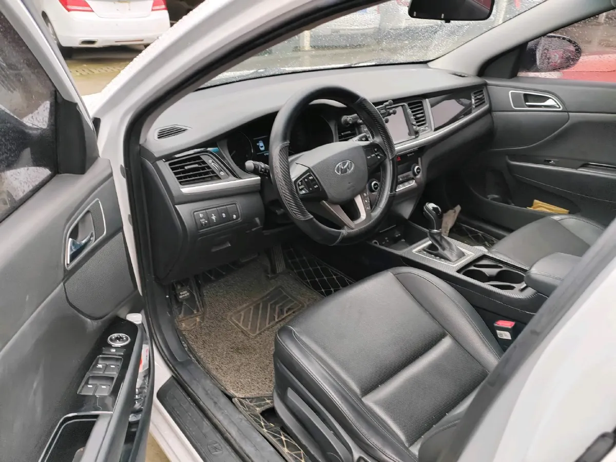 2017 Hyundai Mistra 1.8L 143HP L4 6AT,autocango,china used car exporter,china ev exporter,chinese used car exporter,chinese used ev exporter