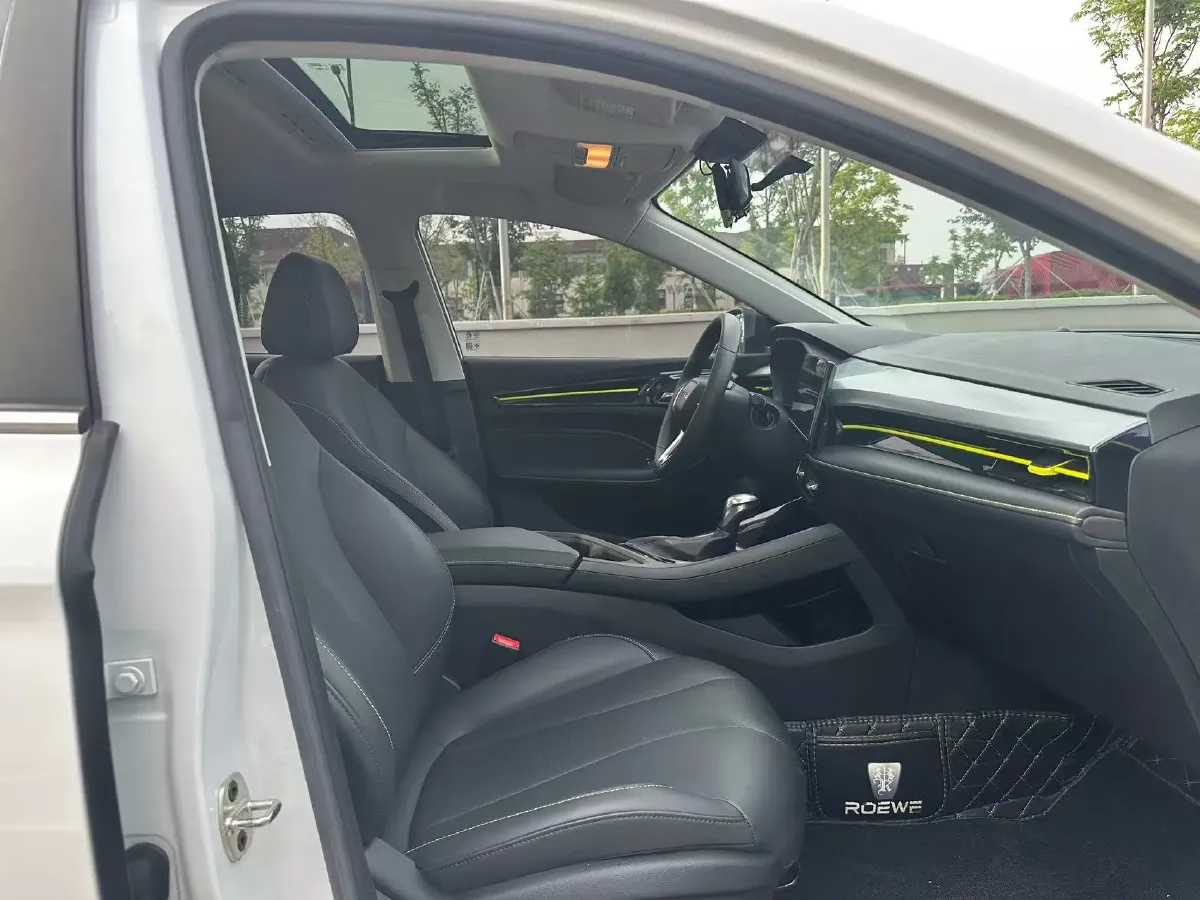 2021 Roewe i5 1.5L 120HP L4 CVT,autocango,china used car exporter,china ev exporter,chinese used car exporter,chinese used ev exporter