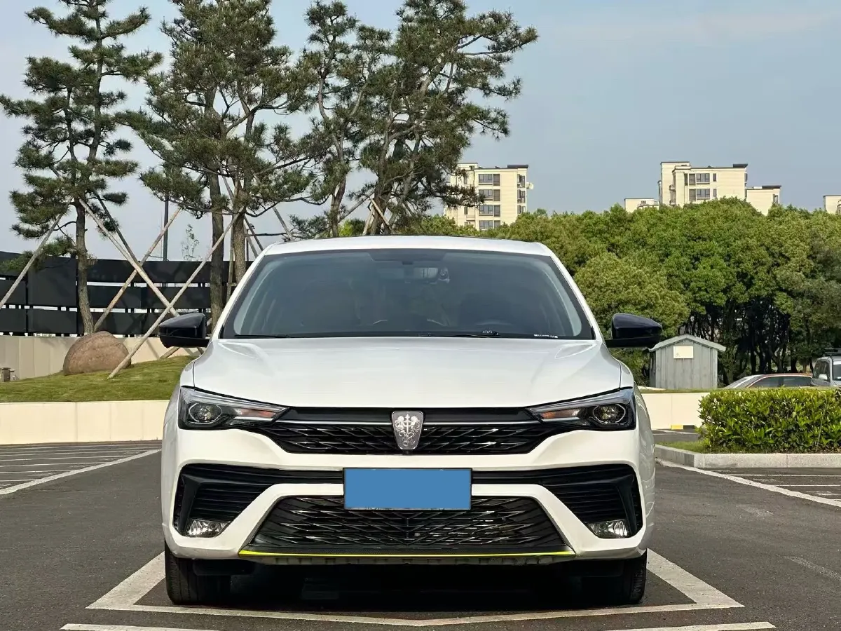 2021 Roewe i5 1.5L 120HP L4 CVT,autocango,china used car exporter,china ev exporter,chinese used car exporter,chinese used ev exporter