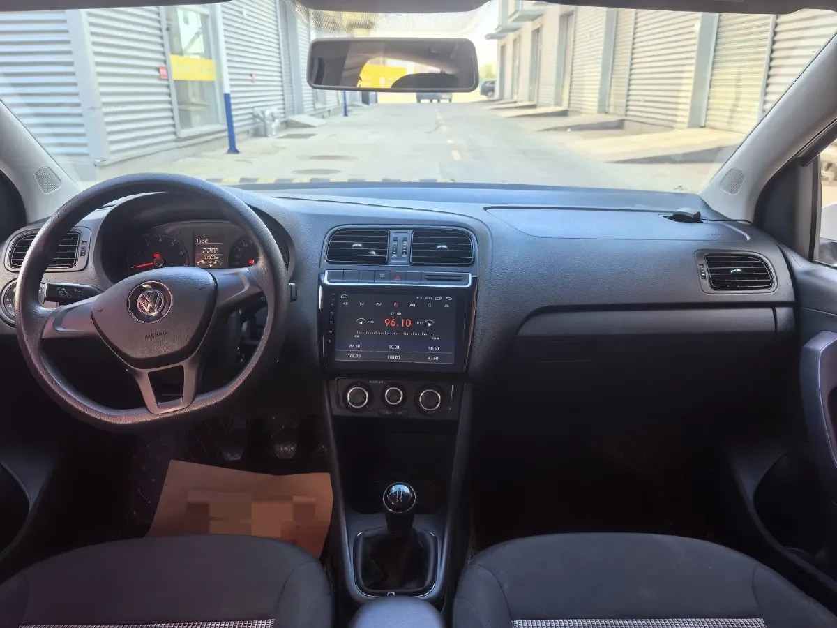 2016 Volkswagen Polo 1.4L 90HP L4 5MT,autocango,china used car exporter,china ev exporter,chinese used car exporter,chinese used ev exporter