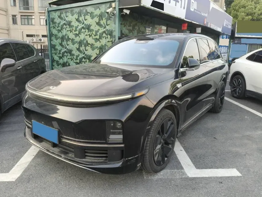 2023 Li L8 Range Extended 154HP REEV 40.9KWH,autocango,china used car exporter,china ev exporter,chinese used car exporter,chinese used ev exporter