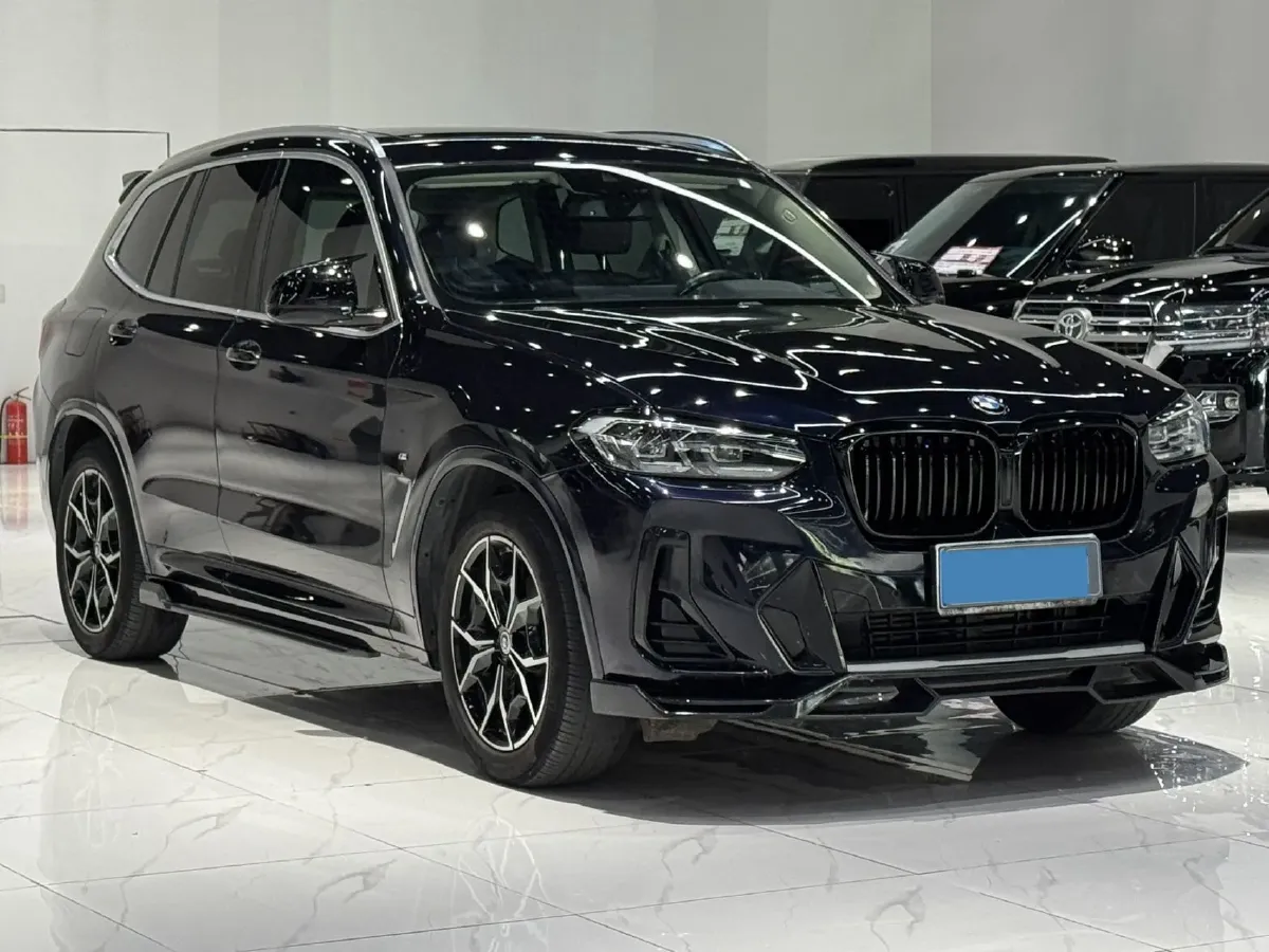 2022 BMW X3 2.0T 184HP L4 8AT,autocango,china used car exporter,china ev exporter,chinese used car exporter,chinese used ev exporter
