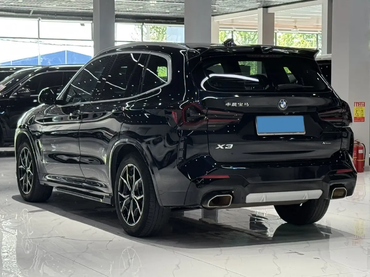 2022 BMW X3 2.0T 184HP L4 8AT,autocango,china used car exporter,china ev exporter,chinese used car exporter,chinese used ev exporter