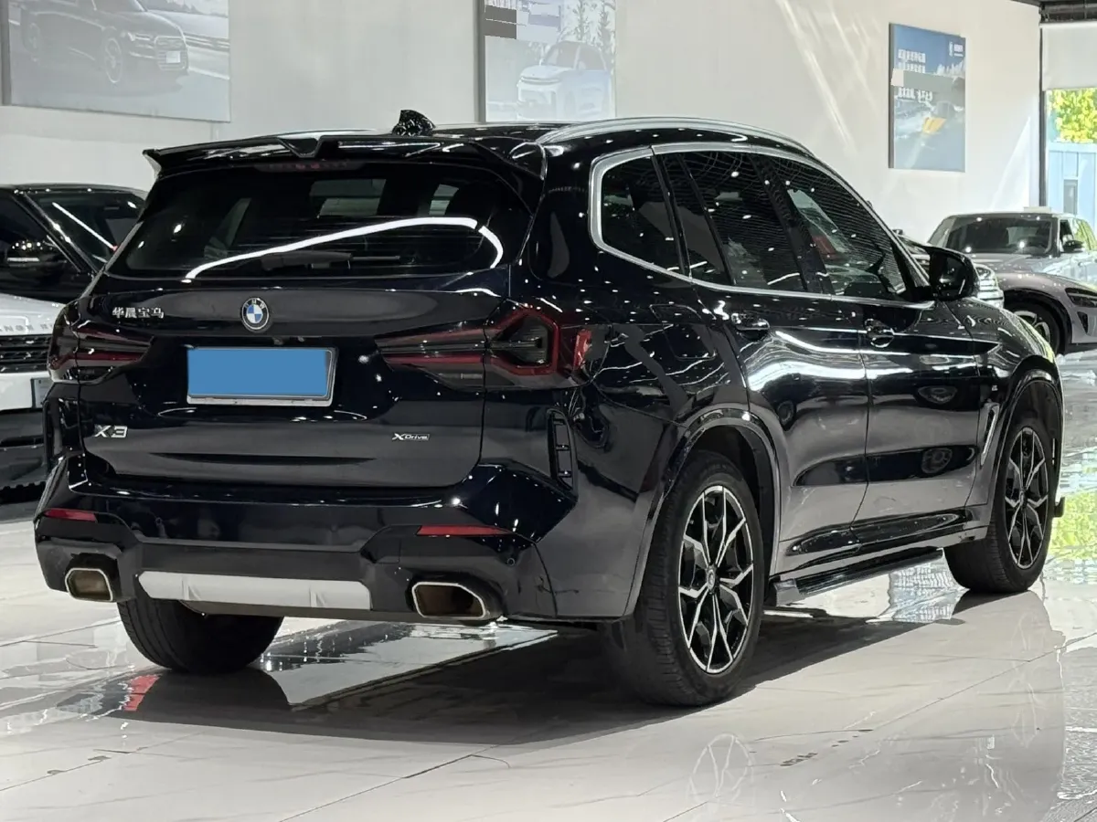 2022 BMW X3 2.0T 184HP L4 8AT,autocango,china used car exporter,china ev exporter,chinese used car exporter,chinese used ev exporter
