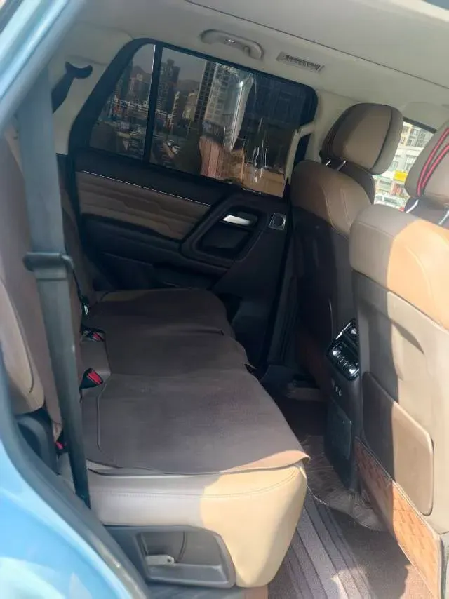 2022 Beijing BJ60 2.0T 267HP L4 8AT,autocango,china used car exporter,china ev exporter,chinese used car exporter,chinese used ev exporter