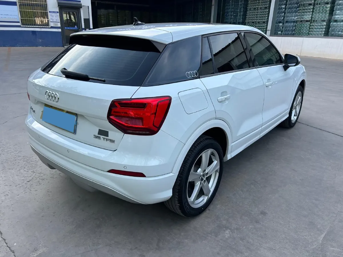 2021 Audi Q2L 1.4T 150HP L4 7DCT,autocango,china used car exporter,china ev exporter,chinese used car exporter,chinese used ev exporter