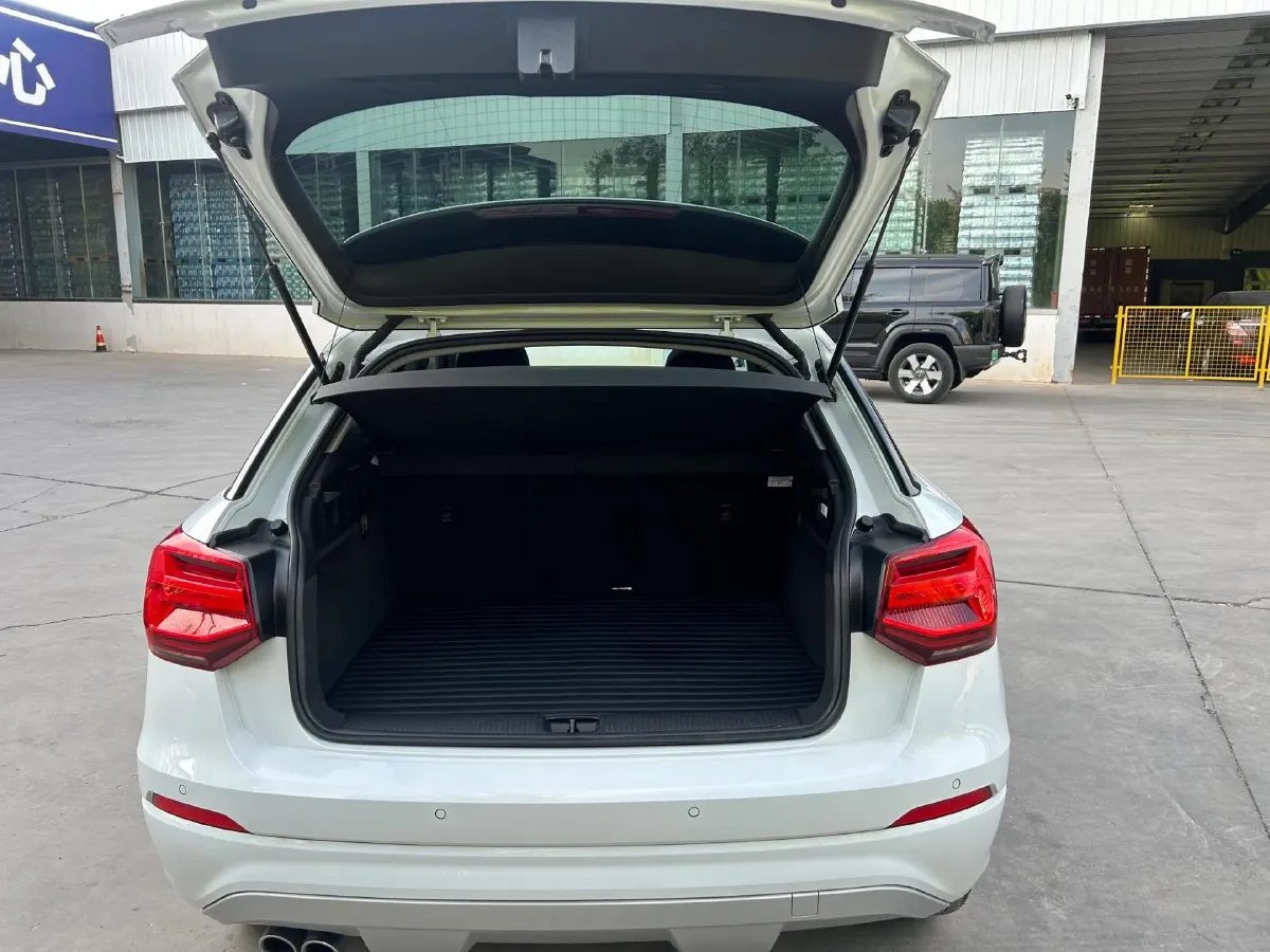 2021 Audi Q2L 1.4T 150HP L4 7DCT,autocango,china used car exporter,china ev exporter,chinese used car exporter,chinese used ev exporter