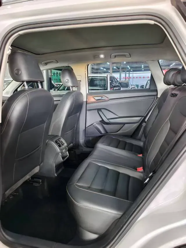 2020 Volkswagen Tharu 1.4T 150HP L4 7DCT,autocango,china used car exporter,china ev exporter,chinese used car exporter,chinese used ev exporter