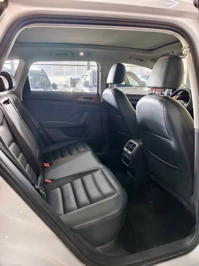 2020 Volkswagen Tharu 1.4T 150HP L4 7DCT,autocango,china used car exporter,china ev exporter,chinese used car exporter,chinese used ev exporter