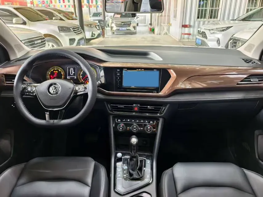 2020 Volkswagen Tharu 1.4T 150HP L4 7DCT,autocango,china used car exporter,china ev exporter,chinese used car exporter,chinese used ev exporter