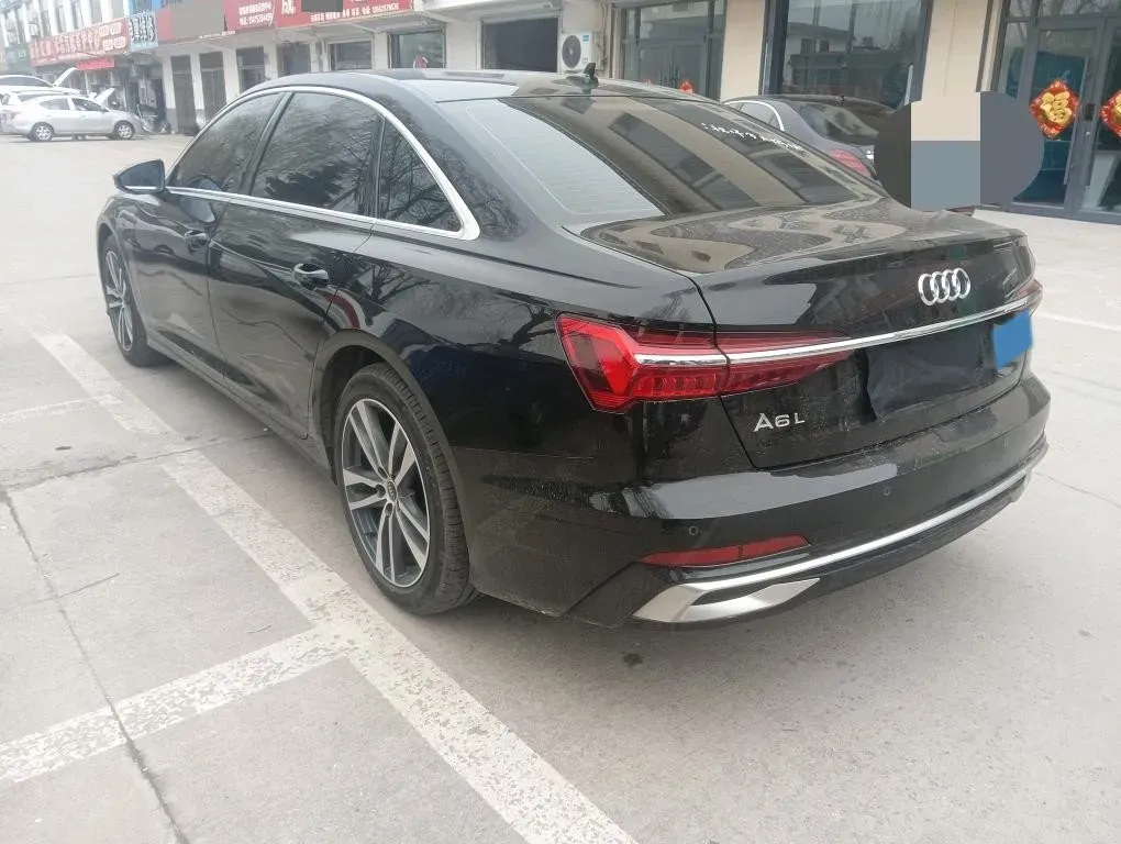 2024 Audi A6L 2.0T 190HP L4 7DCT,autocango,china used car exporter,china ev exporter,chinese used car exporter,chinese used ev exporter