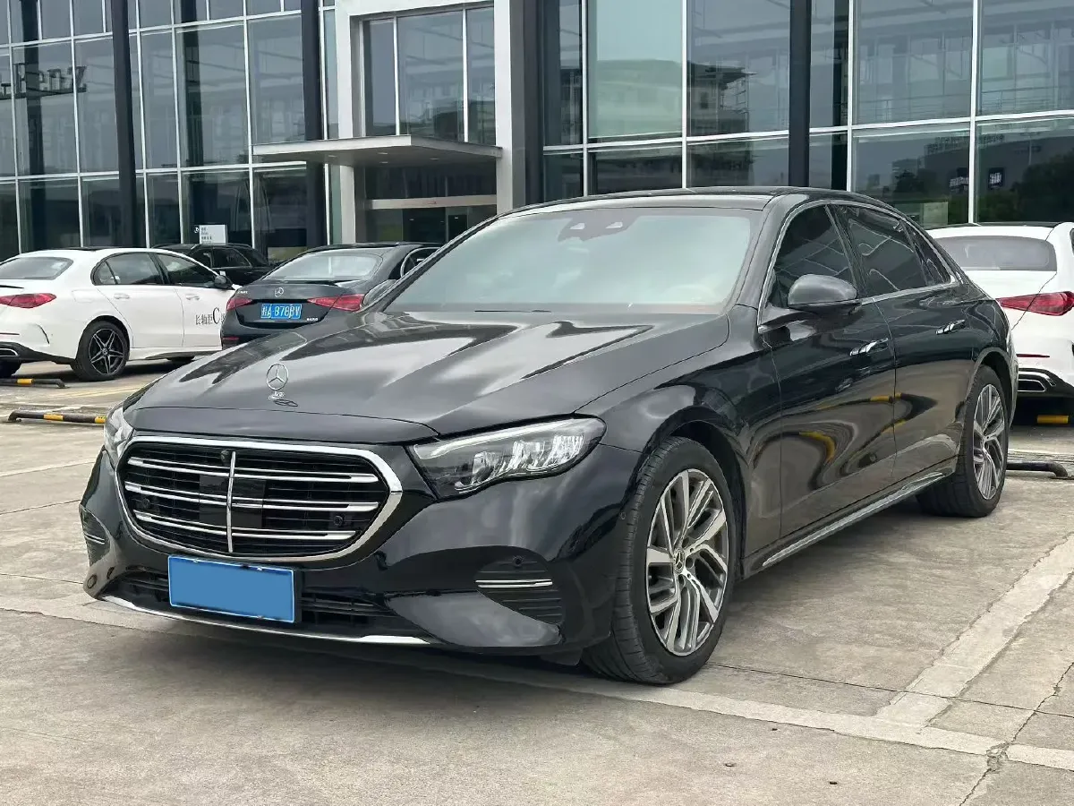 2024 Mercedes-Benz E Class 2.0T 258HP L4 9AT,autocango,china used car exporter,china ev exporter,chinese used car exporter,chinese used ev exporter
