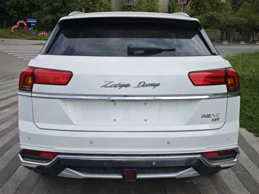 2018 Zotye Damy X7 2.0T 190HP L4 8AT,autocango,china used car exporter,china ev exporter,chinese used car exporter,chinese used ev exporter