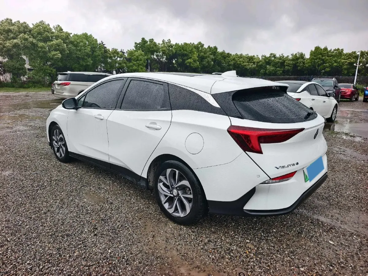 2022 Buick Velite 6 1.5L 102HP L4 E-CVT PHEV 9.5KWH,autocango,china used car exporter,china ev exporter,chinese used car exporter,chinese used ev exporter
