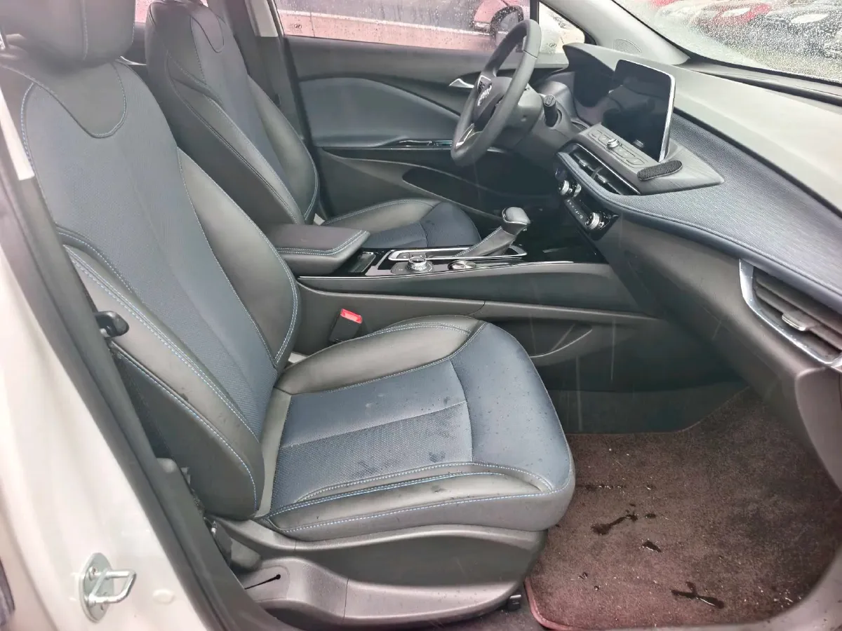 2022 Buick Velite 6 1.5L 102HP L4 E-CVT PHEV 9.5KWH,autocango,china used car exporter,china ev exporter,chinese used car exporter,chinese used ev exporter