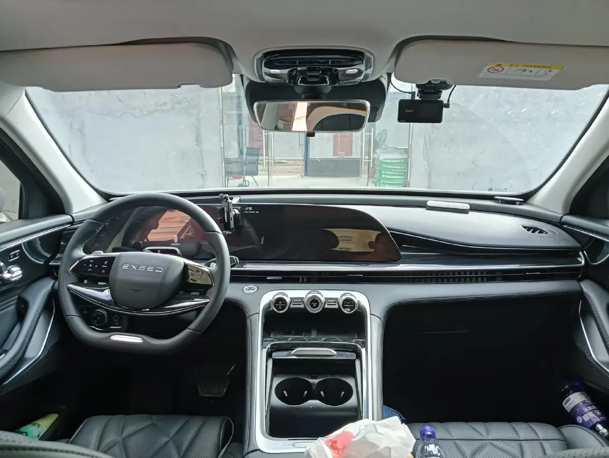 2023 Exceed RX 2.0T 261HP L4 7DCT,autocango,china used car exporter,china ev exporter,chinese used car exporter,chinese used ev exporter