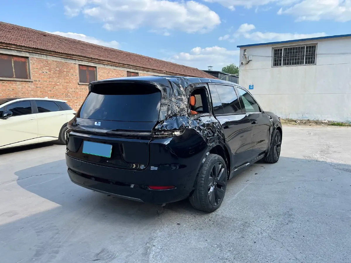2023 Li L9 Range Extended 154HP REEV 42.6KWH,autocango,china used car exporter,china ev exporter,chinese used car exporter,chinese used ev exporter