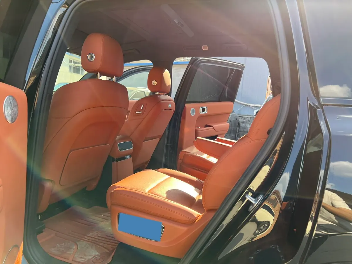 2023 Li L9 Range Extended 154HP REEV 42.6KWH,autocango,china used car exporter,china ev exporter,chinese used car exporter,chinese used ev exporter