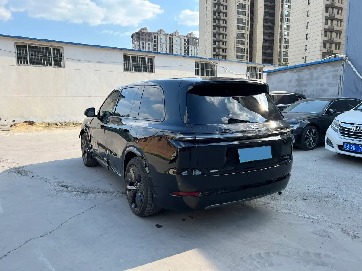 2023 Li L9 Range Extended 154HP REEV 42.6KWH,autocango,china used car exporter,china ev exporter,chinese used car exporter,chinese used ev exporter
