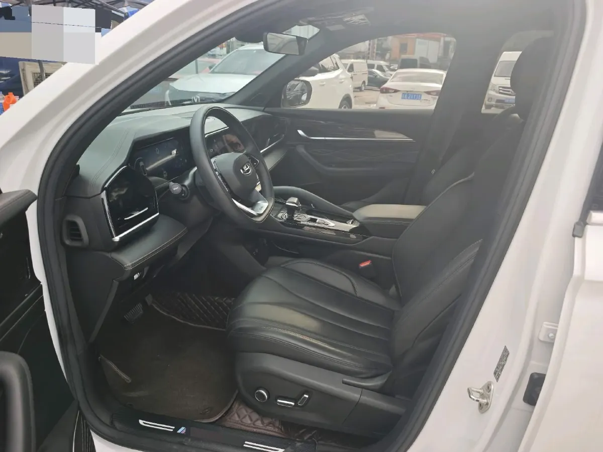 2024 Geely Monjaro 2.0T 218HP L4 7DCT,autocango,china used car exporter,china ev exporter,chinese used car exporter,chinese used ev exporter