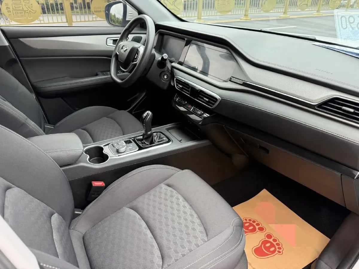 2024 KaiYi XuanJie 1.5L 116HP L4 5MT,autocango,china used car exporter,china ev exporter,chinese used car exporter,chinese used ev exporter