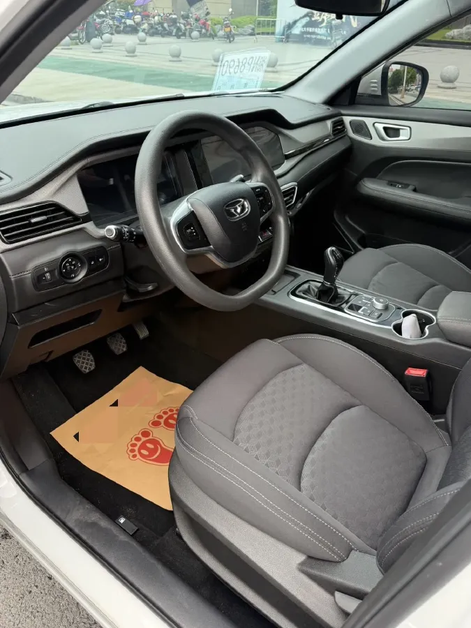 2024 KaiYi XuanJie 1.5L 116HP L4 5MT,autocango,china used car exporter,china ev exporter,chinese used car exporter,chinese used ev exporter