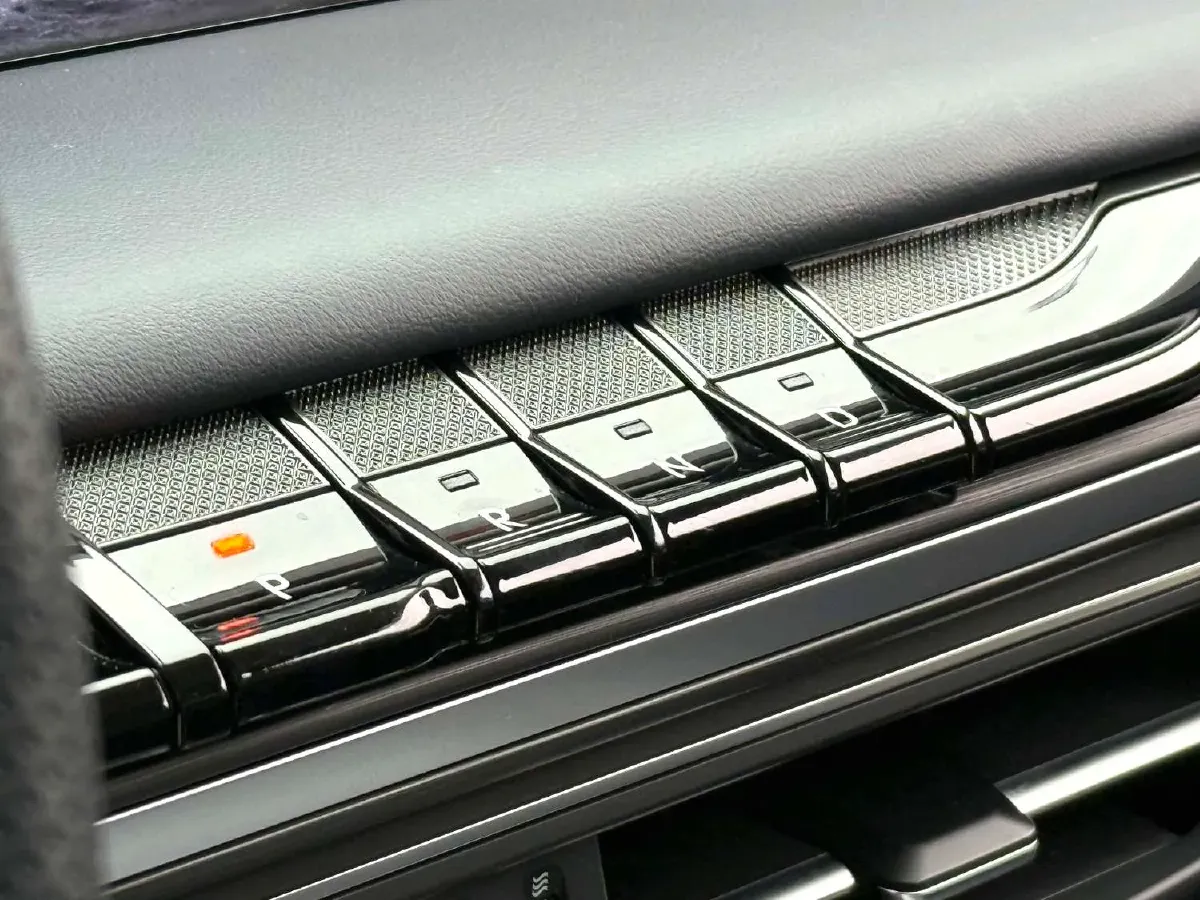 2022 Lincoln Z 2.0T 246HP L4 8AT,autocango,china used car exporter,china ev exporter,chinese used car exporter,chinese used ev exporter