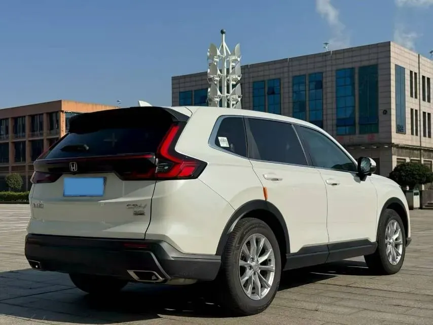 2023 Honda HR-V 2.0L 143HP L4 E-CVT Hybrid,autocango,china used car exporter,china ev exporter,chinese used car exporter,chinese used ev exporter