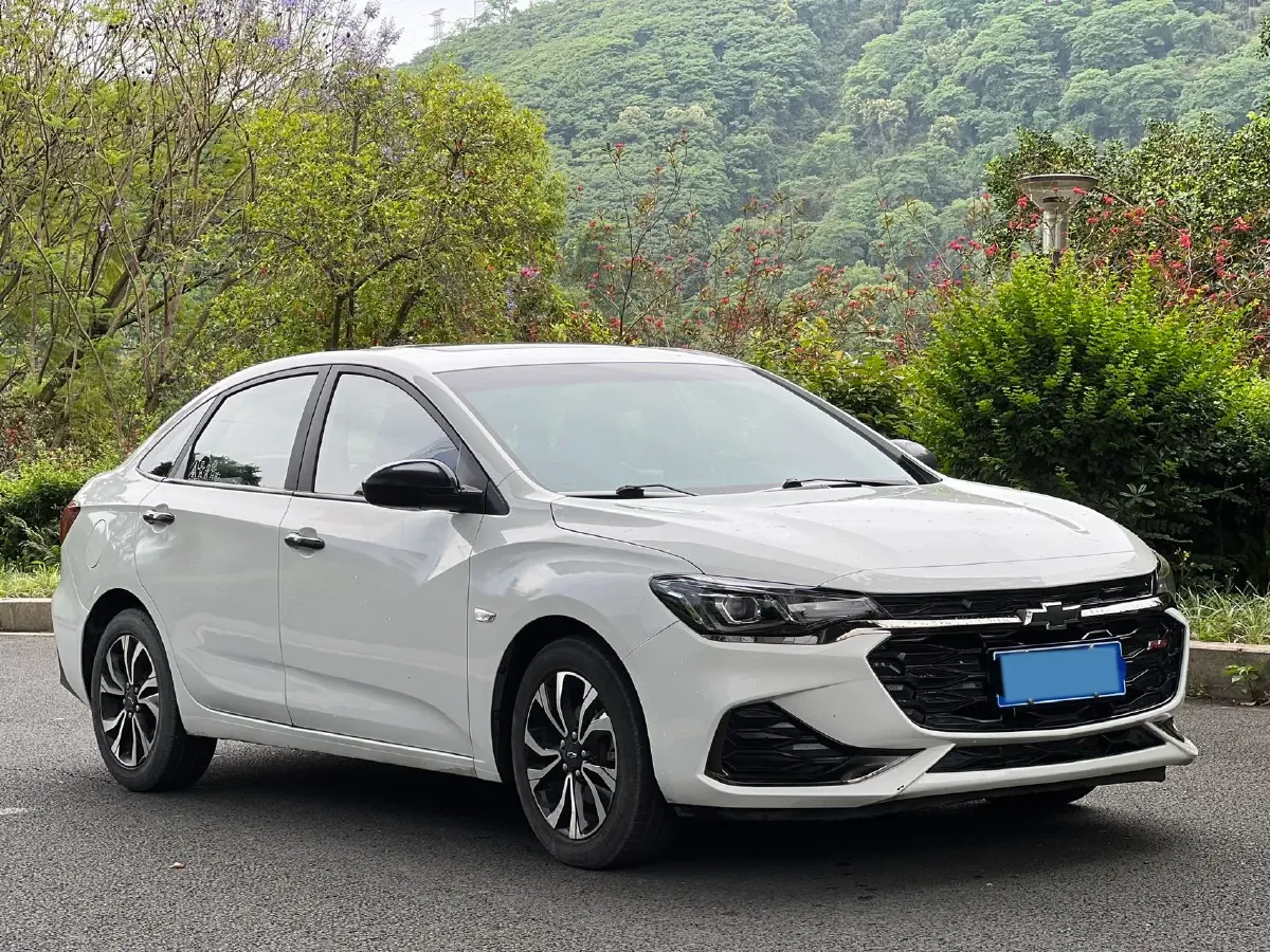 2019 Chevrolet Monza 1.3T 163HP L3 6AT,autocango,china used car exporter,china ev exporter,chinese used car exporter,chinese used ev exporter
