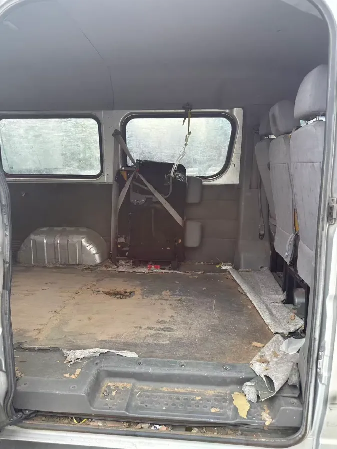 2019 JMC YuHu 5 2.0T 142HP L4 6MT,autocango,china used car exporter,china ev exporter,chinese used car exporter,chinese used ev exporter