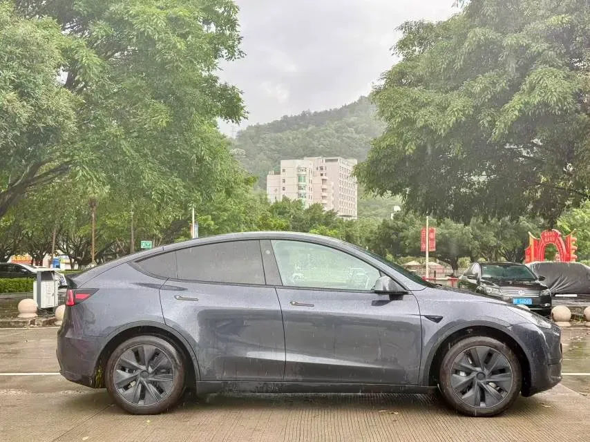 2024 Iveco OuSheng BEV 77.28KWH,autocango,china used car exporter,china ev exporter,chinese used car exporter,chinese used ev exporter