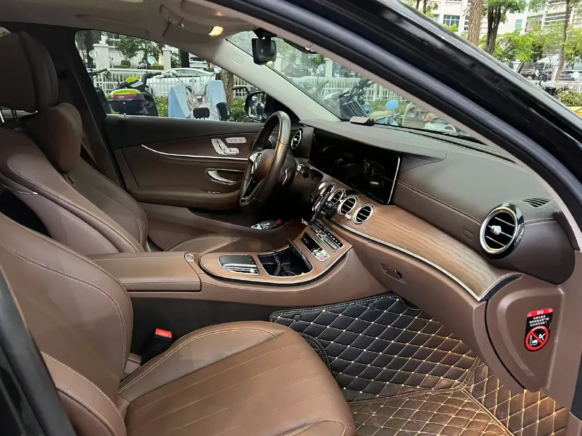 2023 Mercedes-Benz E Class 2.0T 258HP L4 9AT,autocango,china used car exporter,china ev exporter,chinese used car exporter,chinese used ev exporter