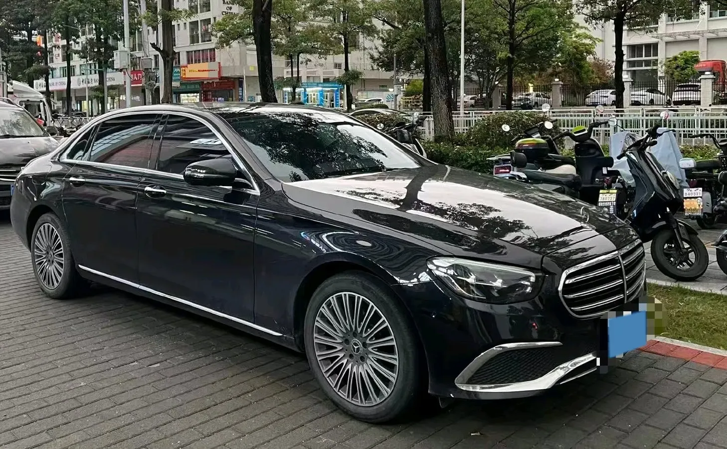 2023 Mercedes-Benz E Class 2.0T 258HP L4 9AT,autocango,china used car exporter,china ev exporter,chinese used car exporter,chinese used ev exporter