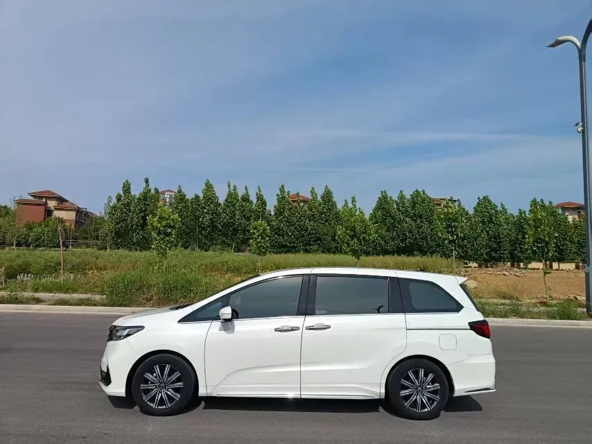 2024 Honda Odyssey 2.0L 146HP L4 E-CVT Hybrid,autocango,china used car exporter,china ev exporter,chinese used car exporter,chinese used ev exporter