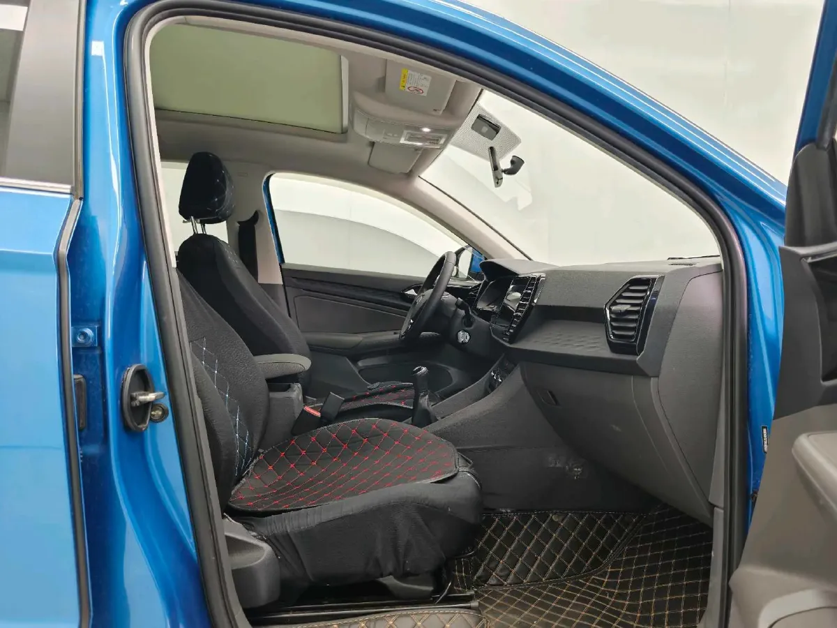 2020 Jetta VS7 1.4T 150HP L4 5MT,autocango,china used car exporter,china ev exporter,chinese used car exporter,chinese used ev exporter